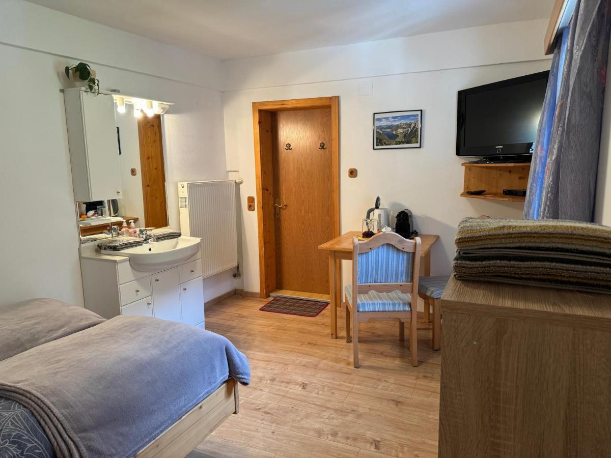 Haus Edelweiss Hotel Obertraun Kültér fotó